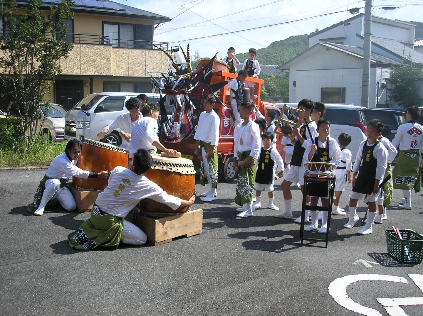 写真：吉野大蛇山